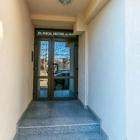Alba Iulia Square12